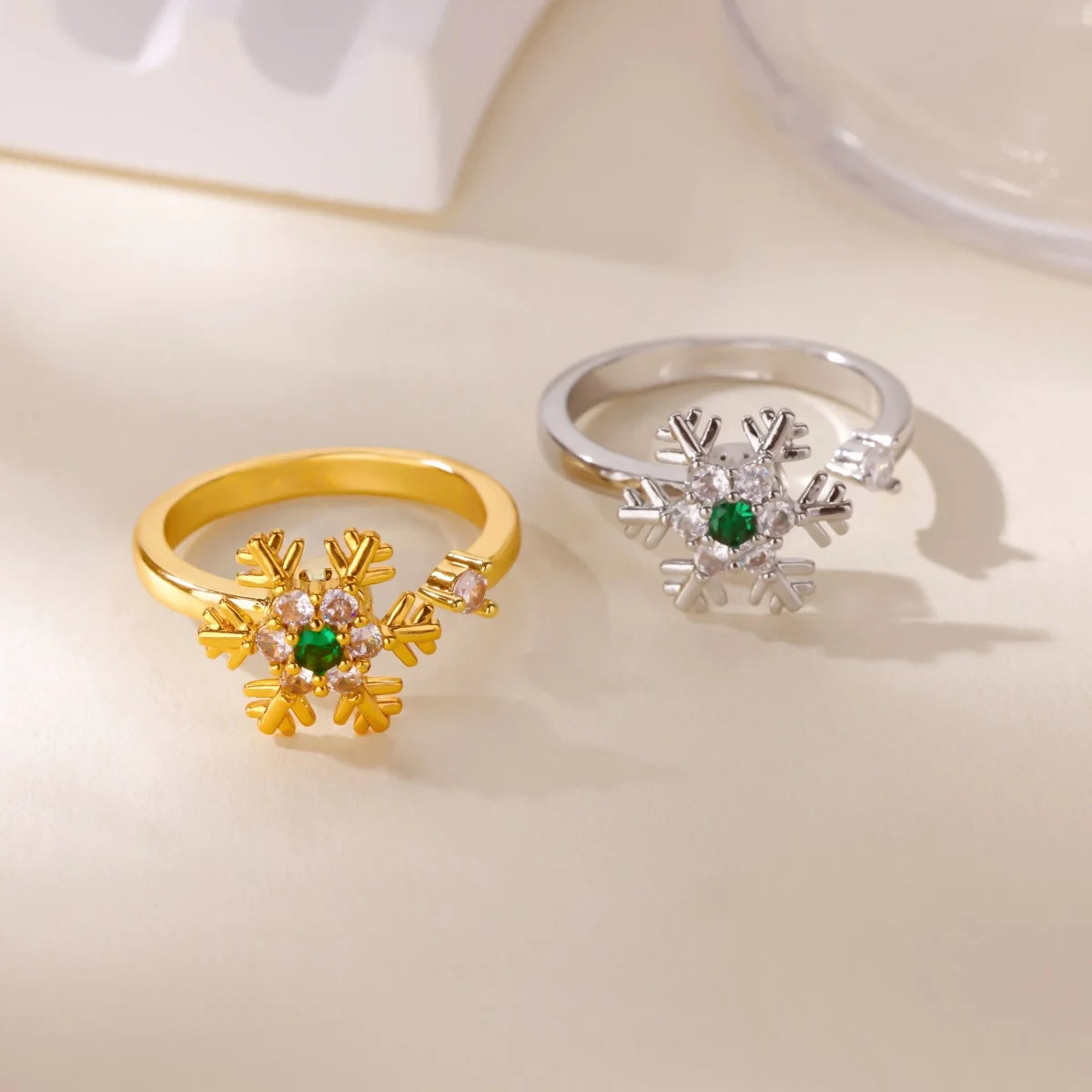 Women's Spinner Ring Luxury Four Clover Flower Rings